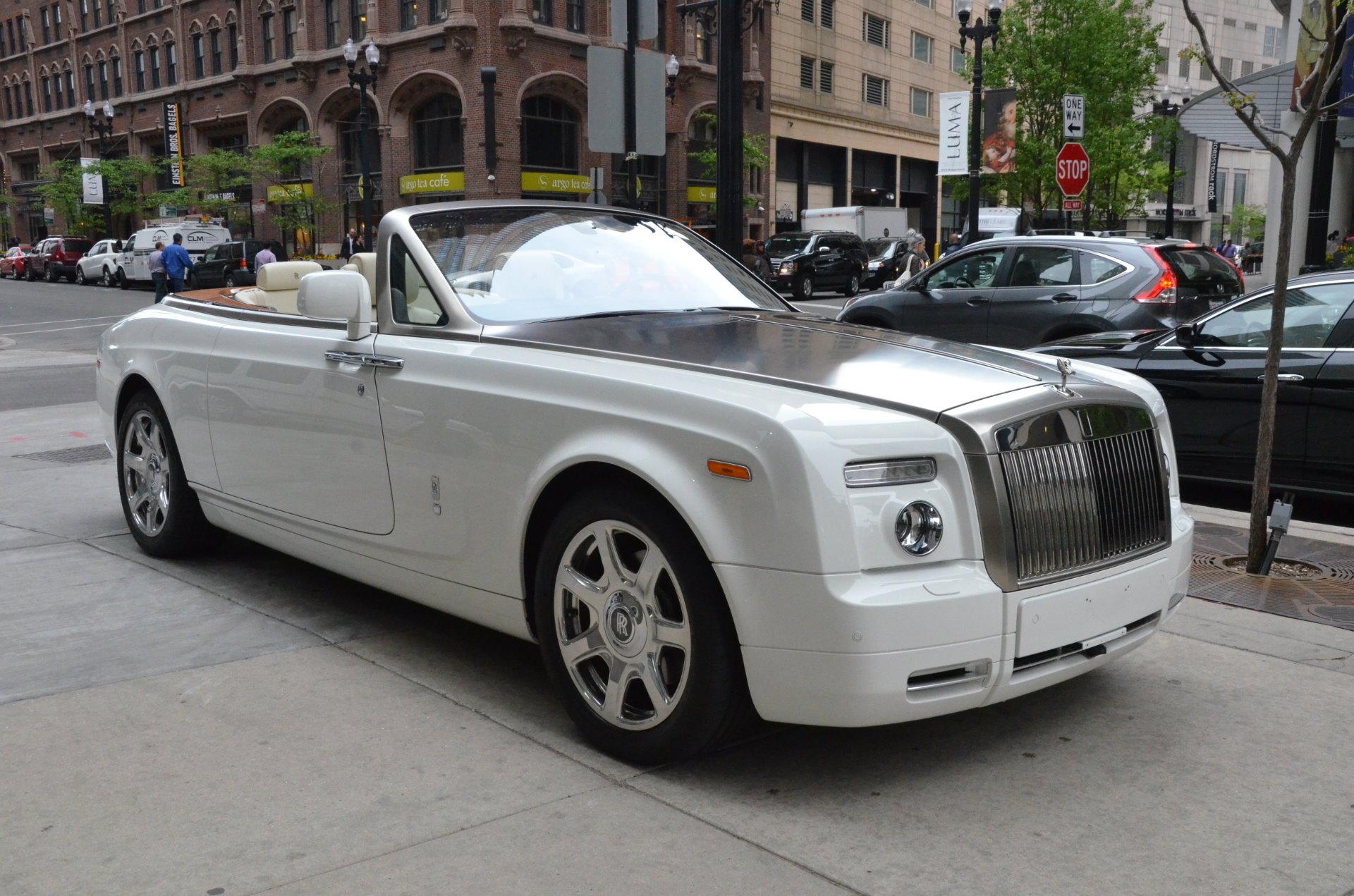 Rolls Royce Phantom Drophead 2011