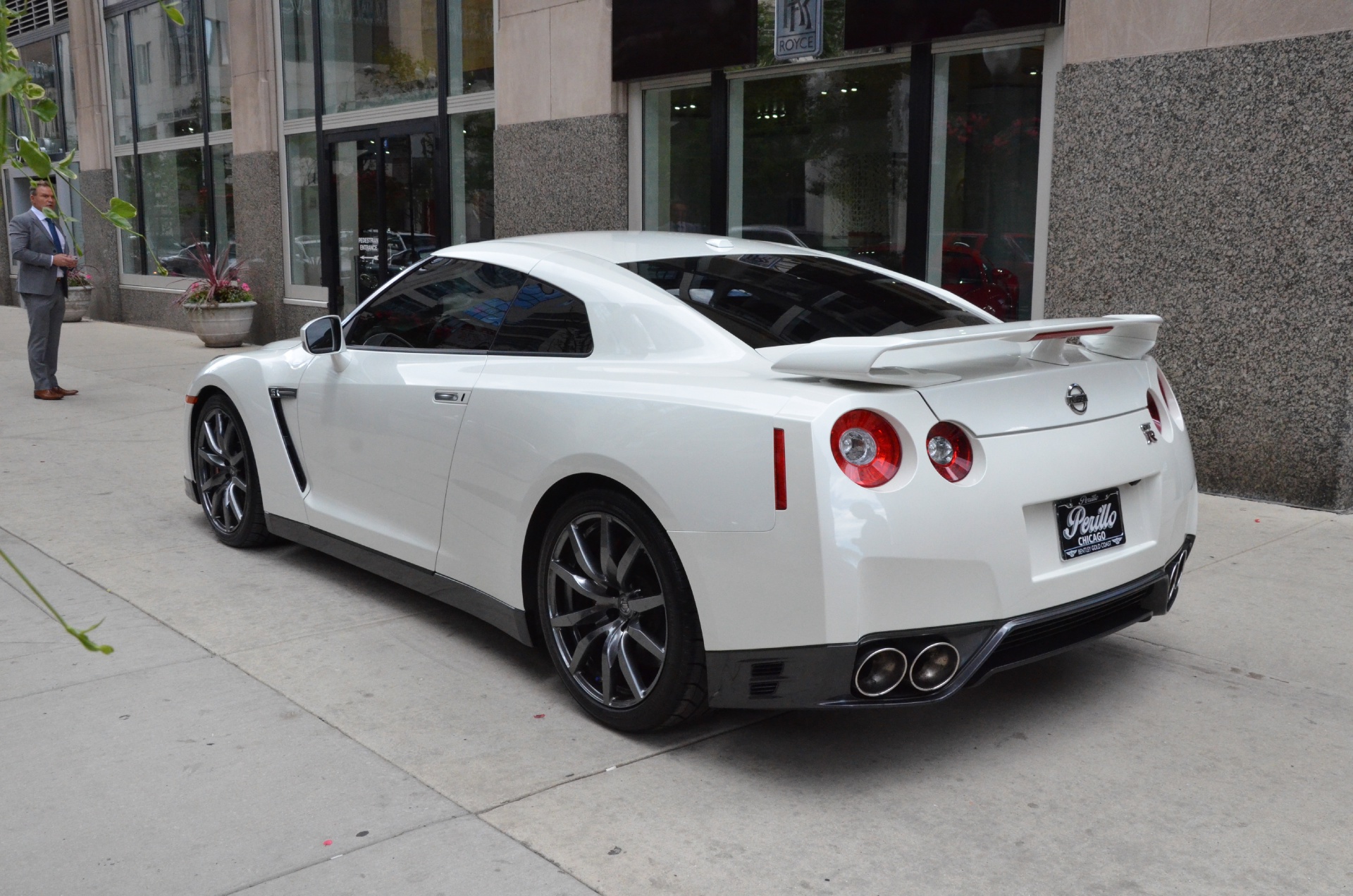 14 Nissan Gt R Premium Stock For Sale Near Chicago Il Il Nissan Dealer