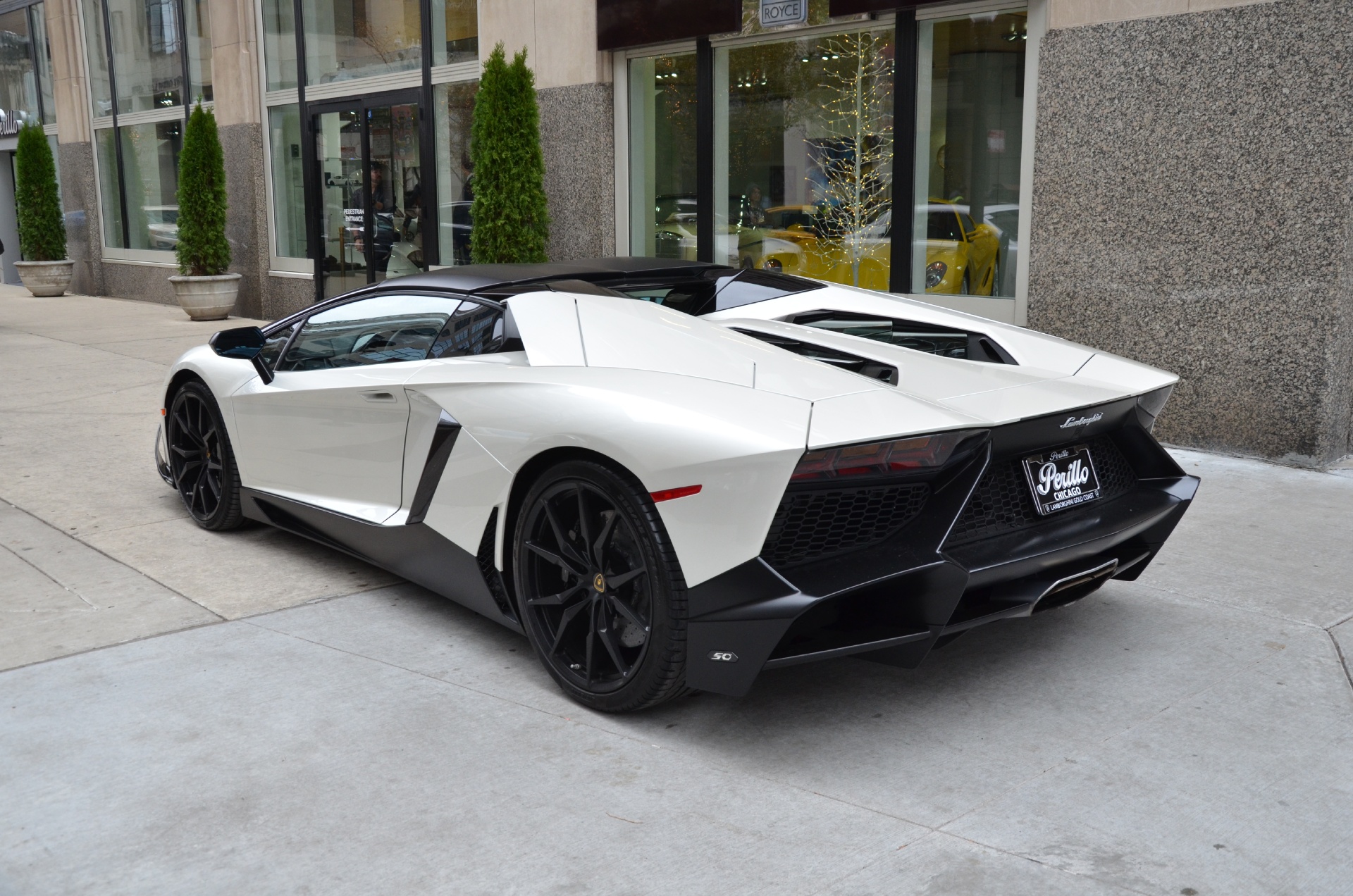 Lamborghini Aventador lp700 4 Roadster Silver