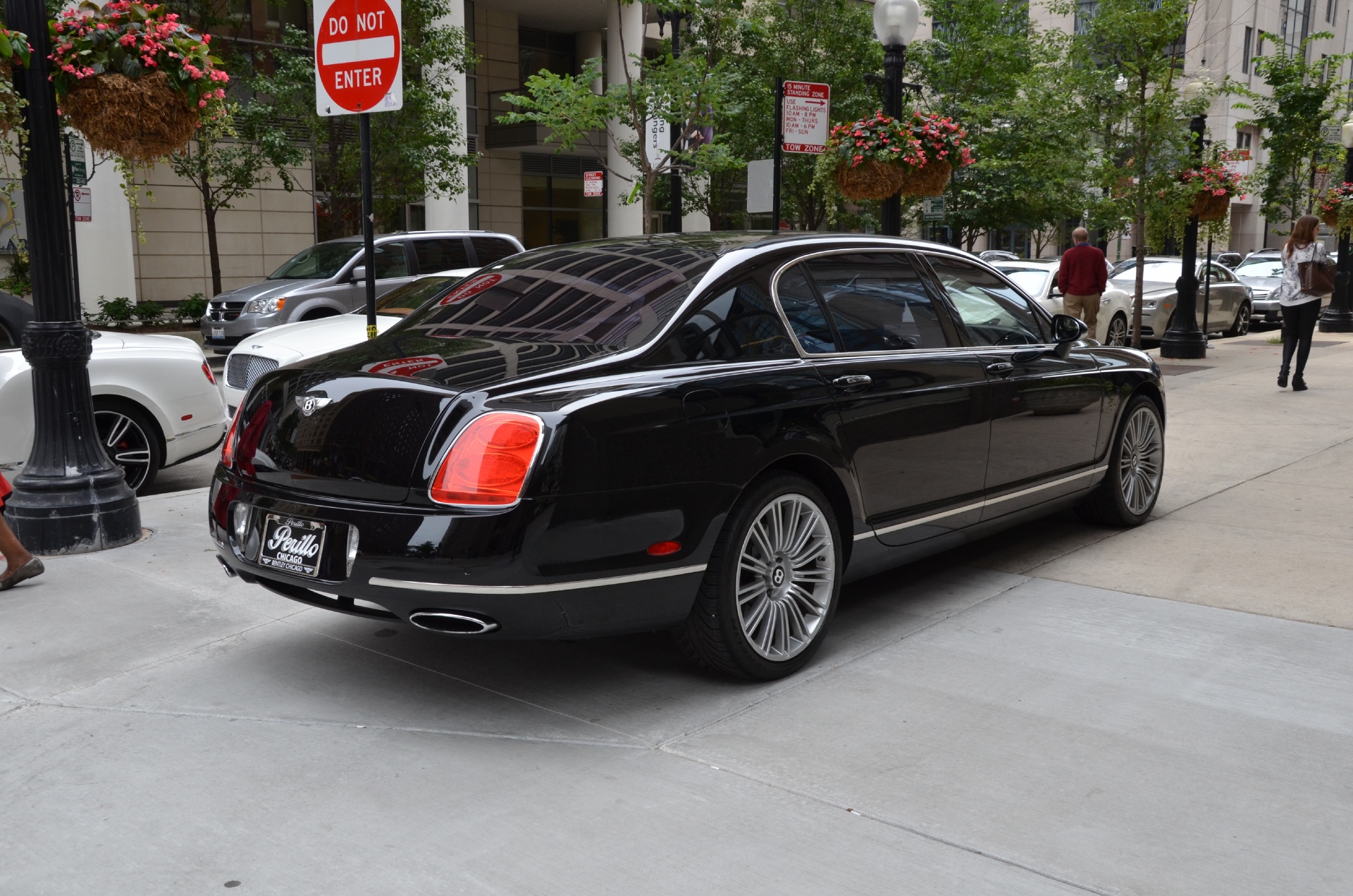 Bentley flying spur speed