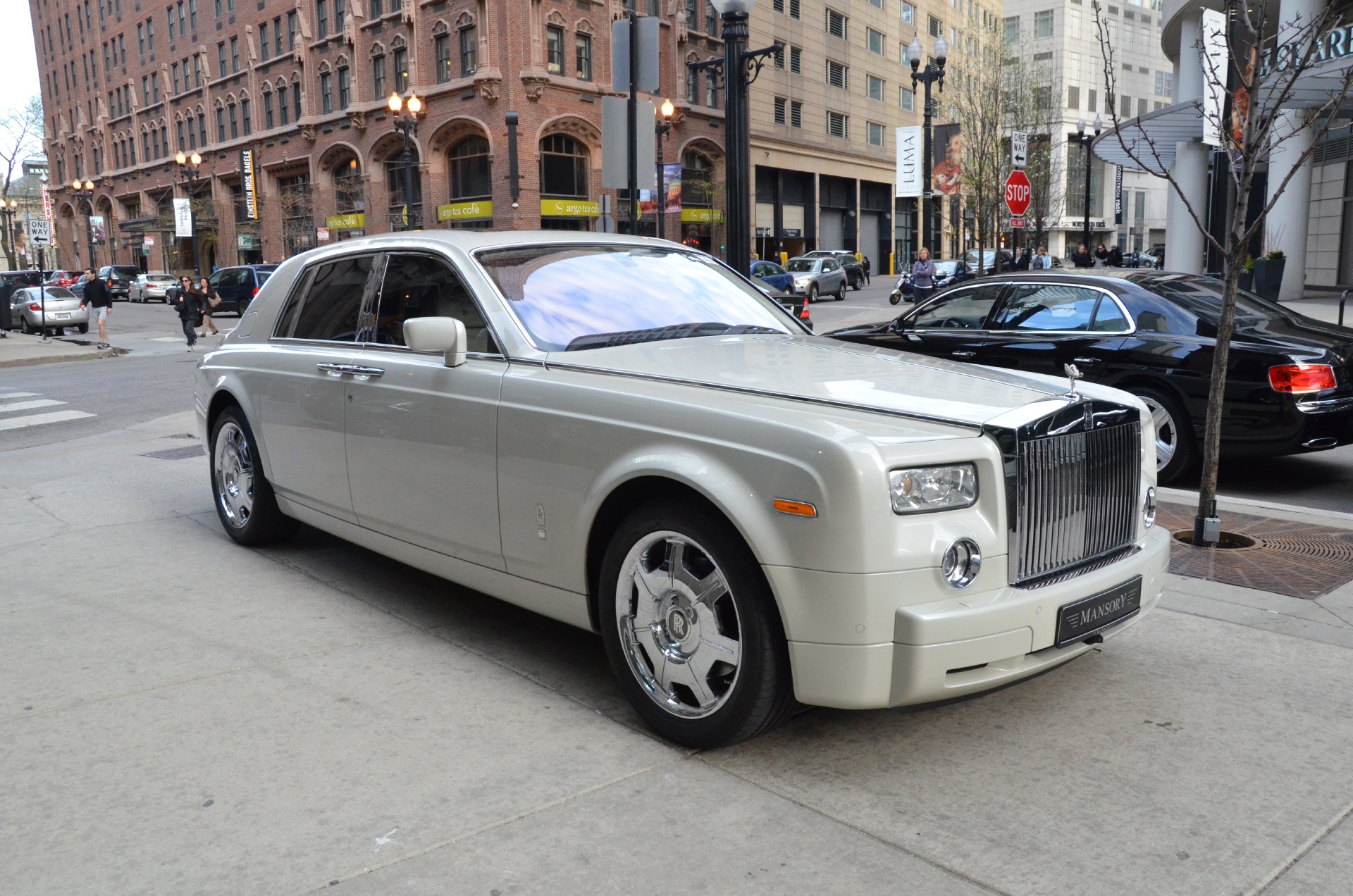 Rolls Royce Phantom фары