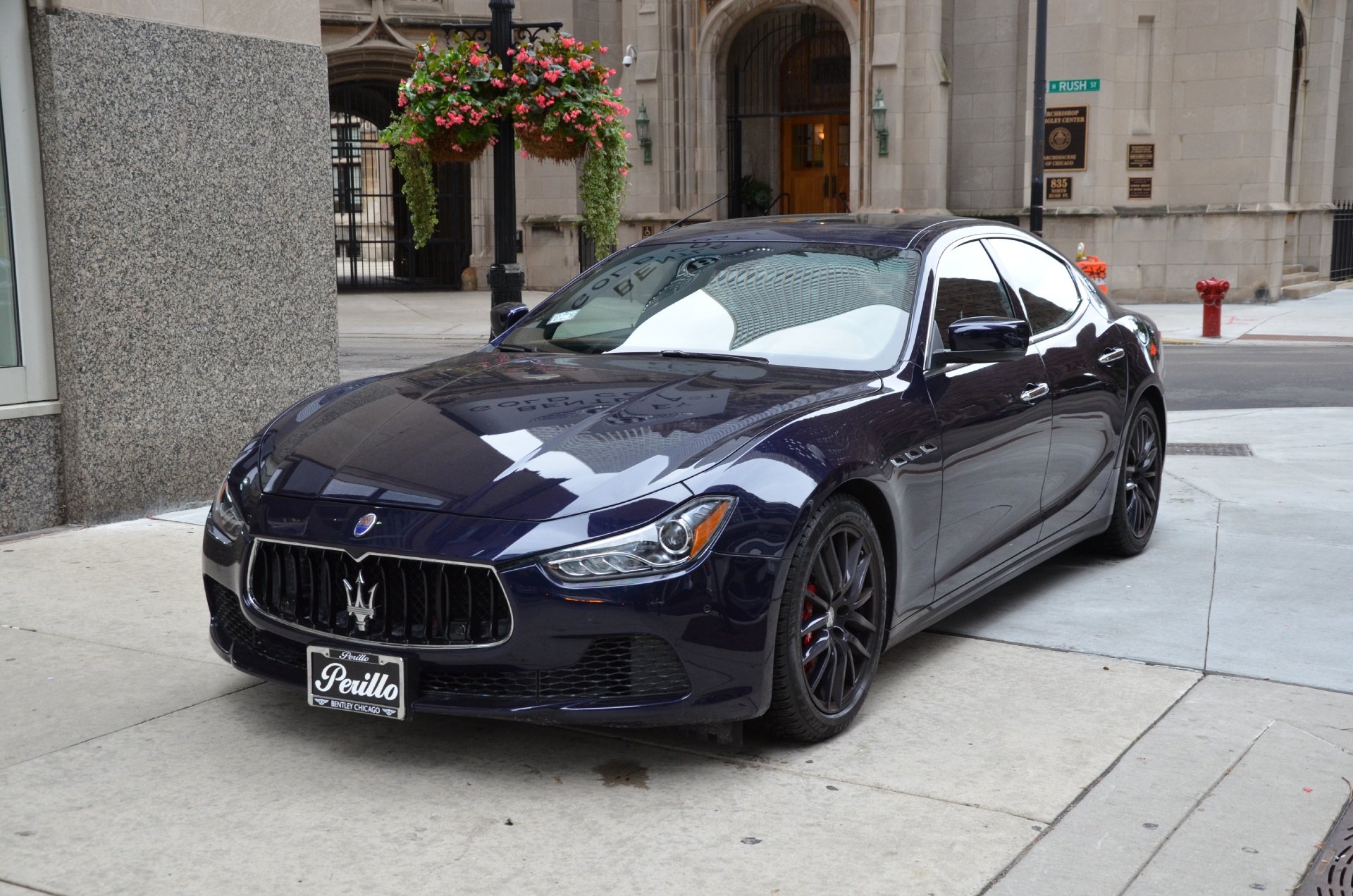 Maserati Ghibli матовая чёрная