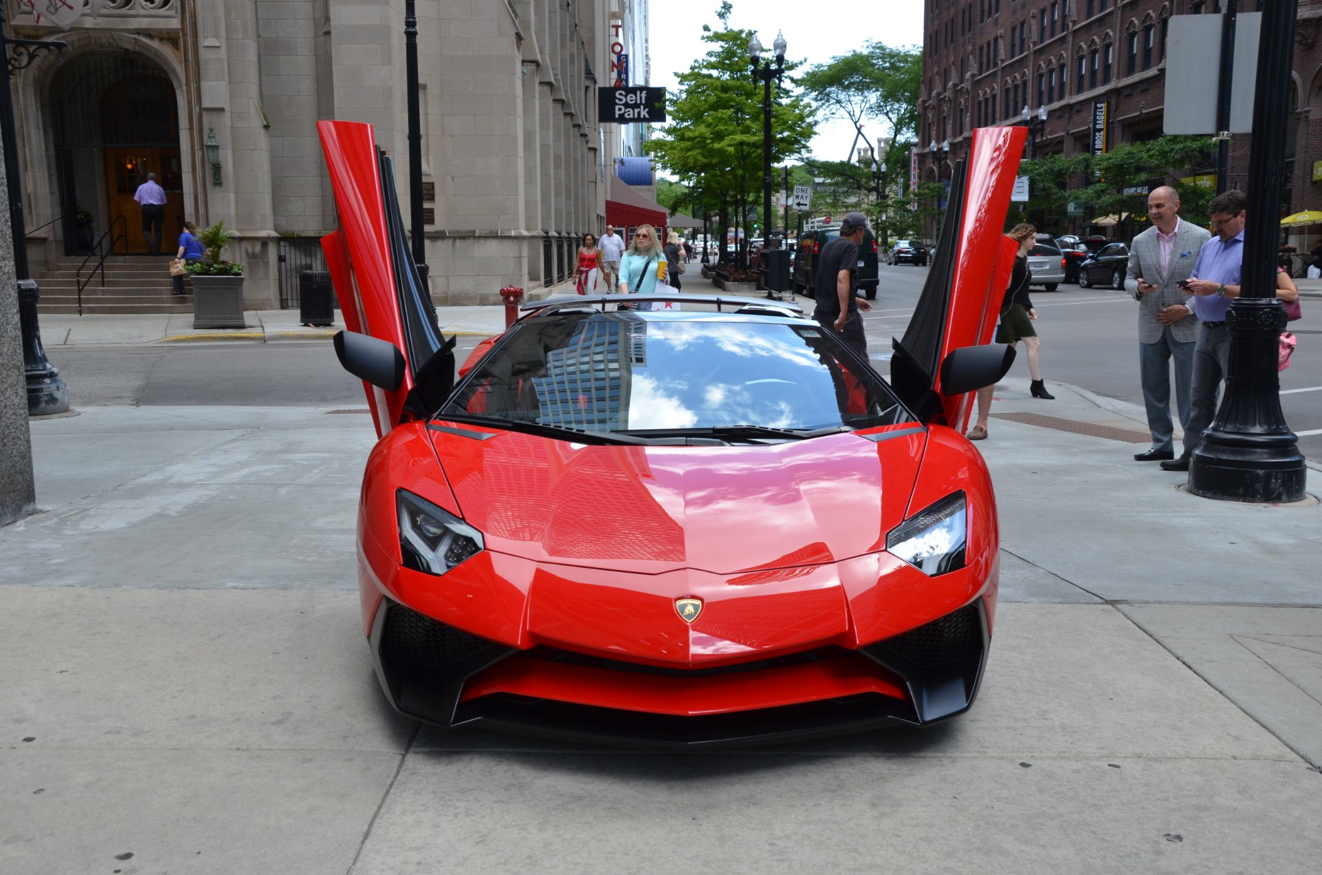 Ferrari Aventador электромобиль