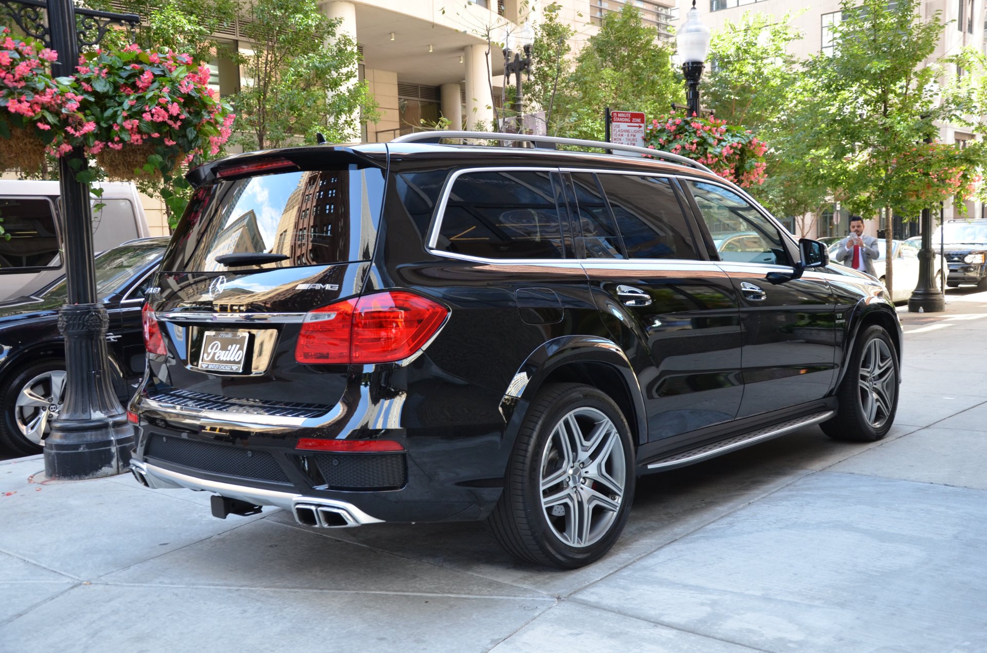 Mercedes Benz gl 63 AMG 2016