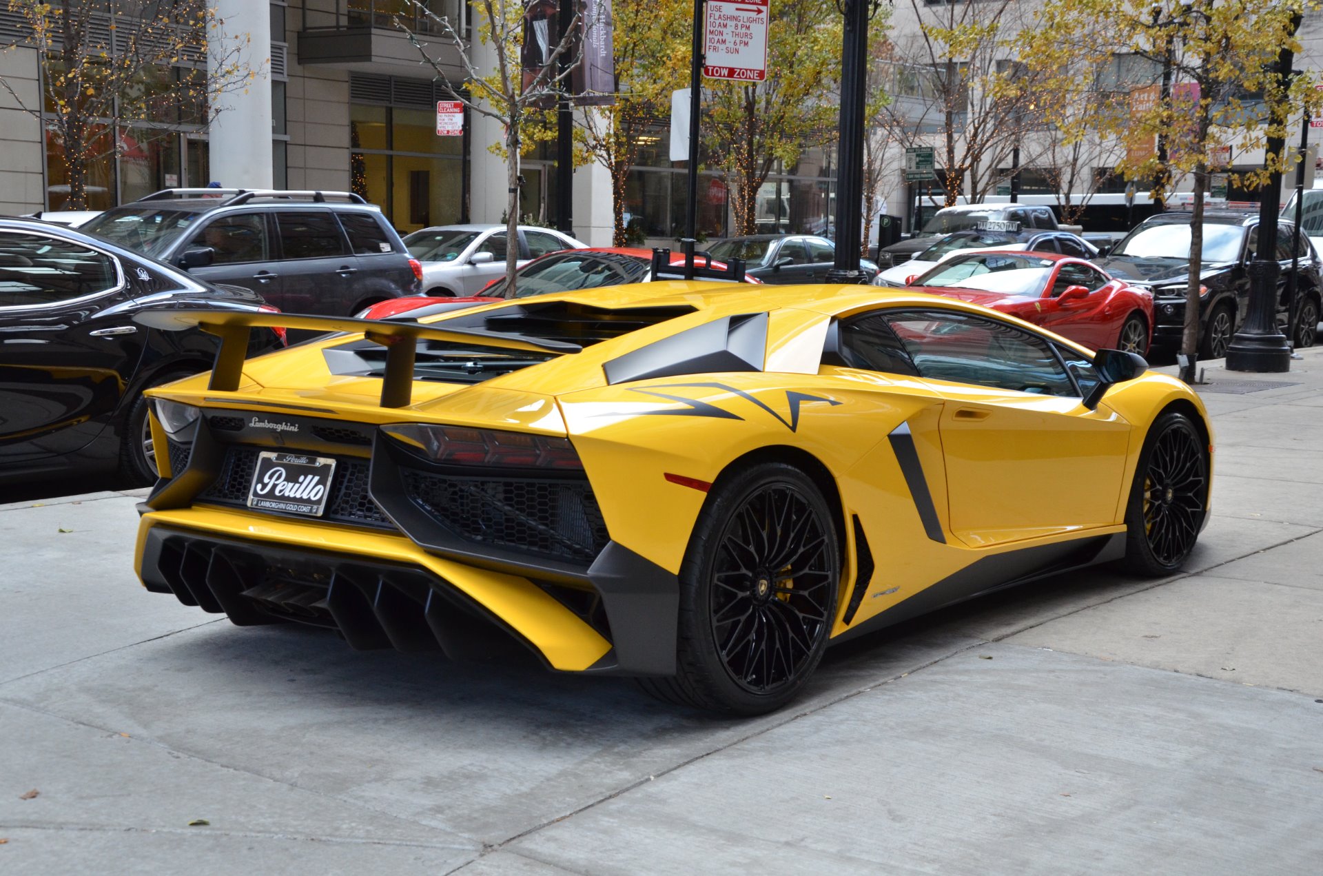 Lamborghini Aventador SV White