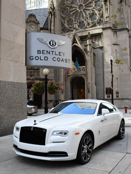 pearl white rolls royce wraith