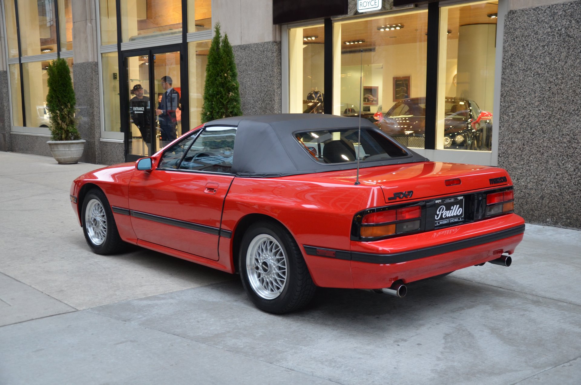 Mazda golden. Mazda RX 7 1988. Мазда RX-7 1988. Мазда РХ 7 1988. Mazda RX-7 Старая 1988.