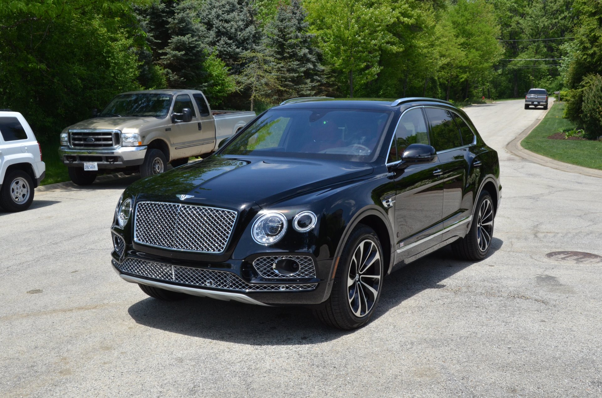 Bentley Bentayga Р·РѕР»РѕС‚РѕР№