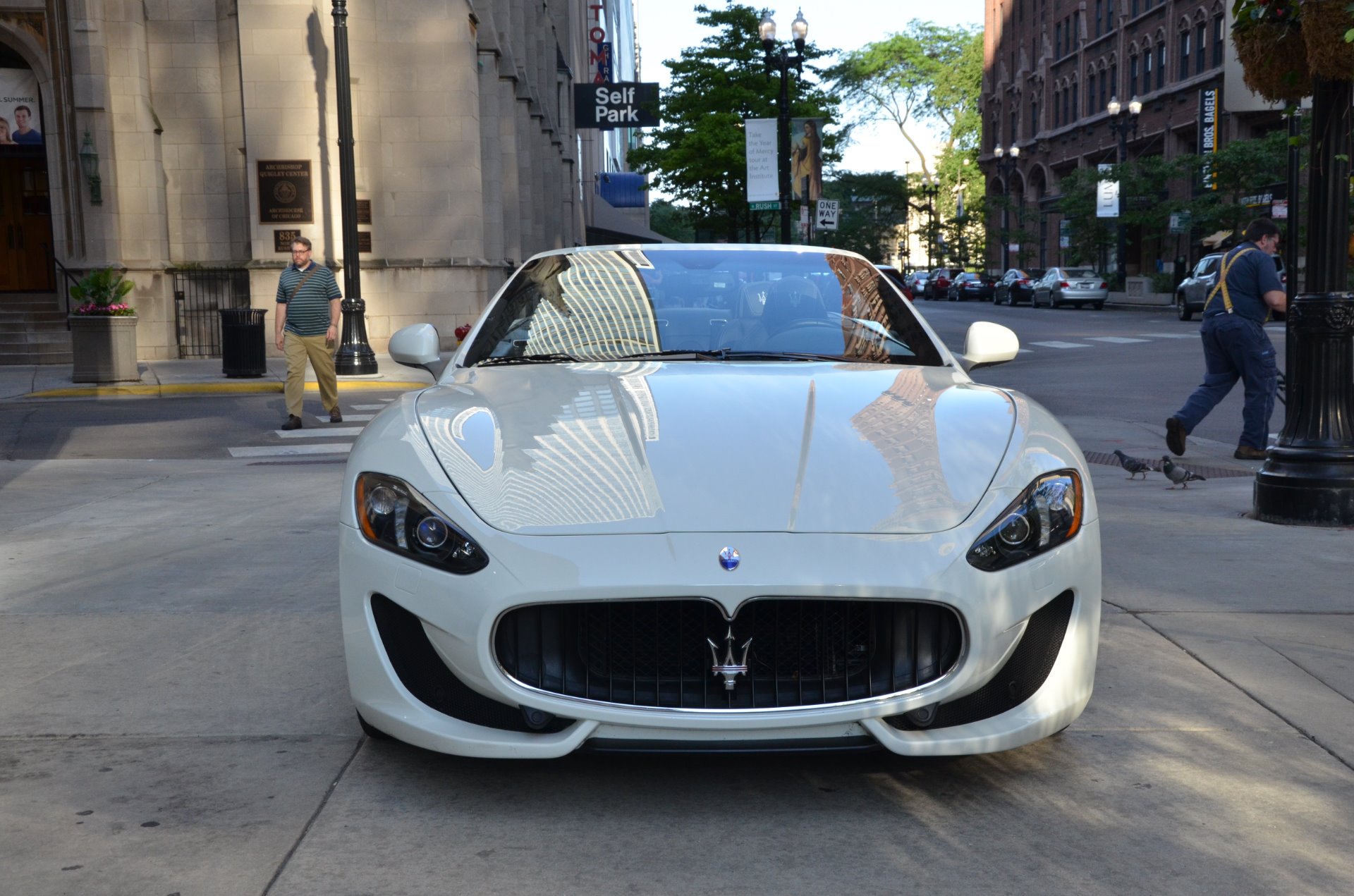 Maserati GRANTURISMO White