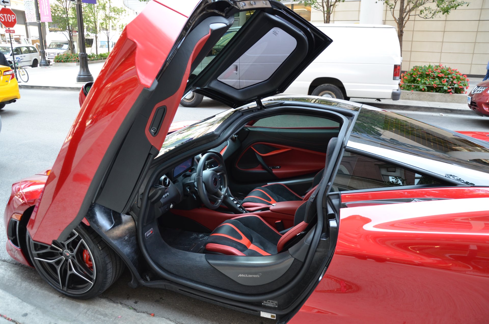 MCLAREN 620r Doors