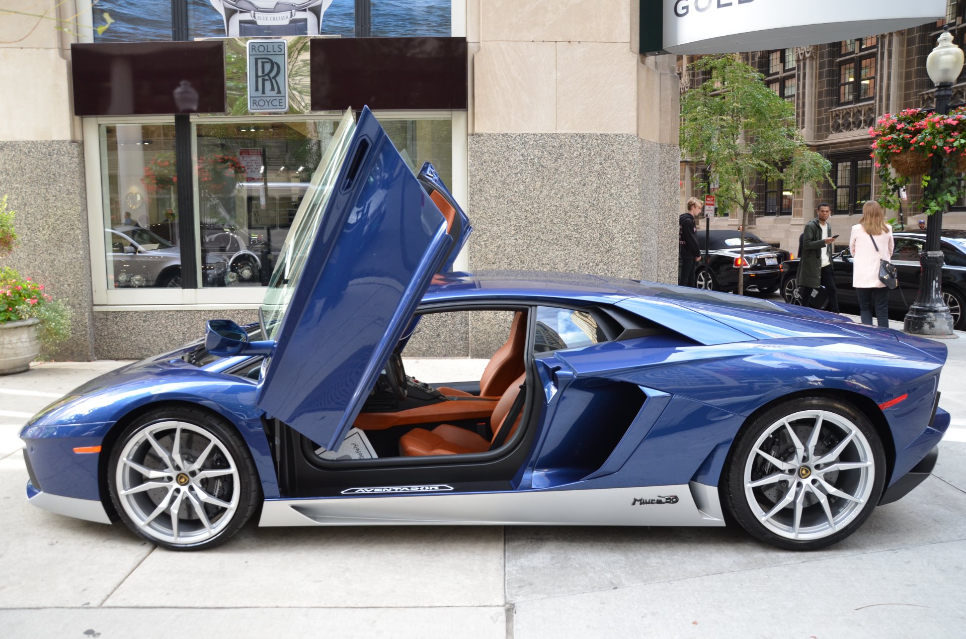 lamborghini aventador miura price