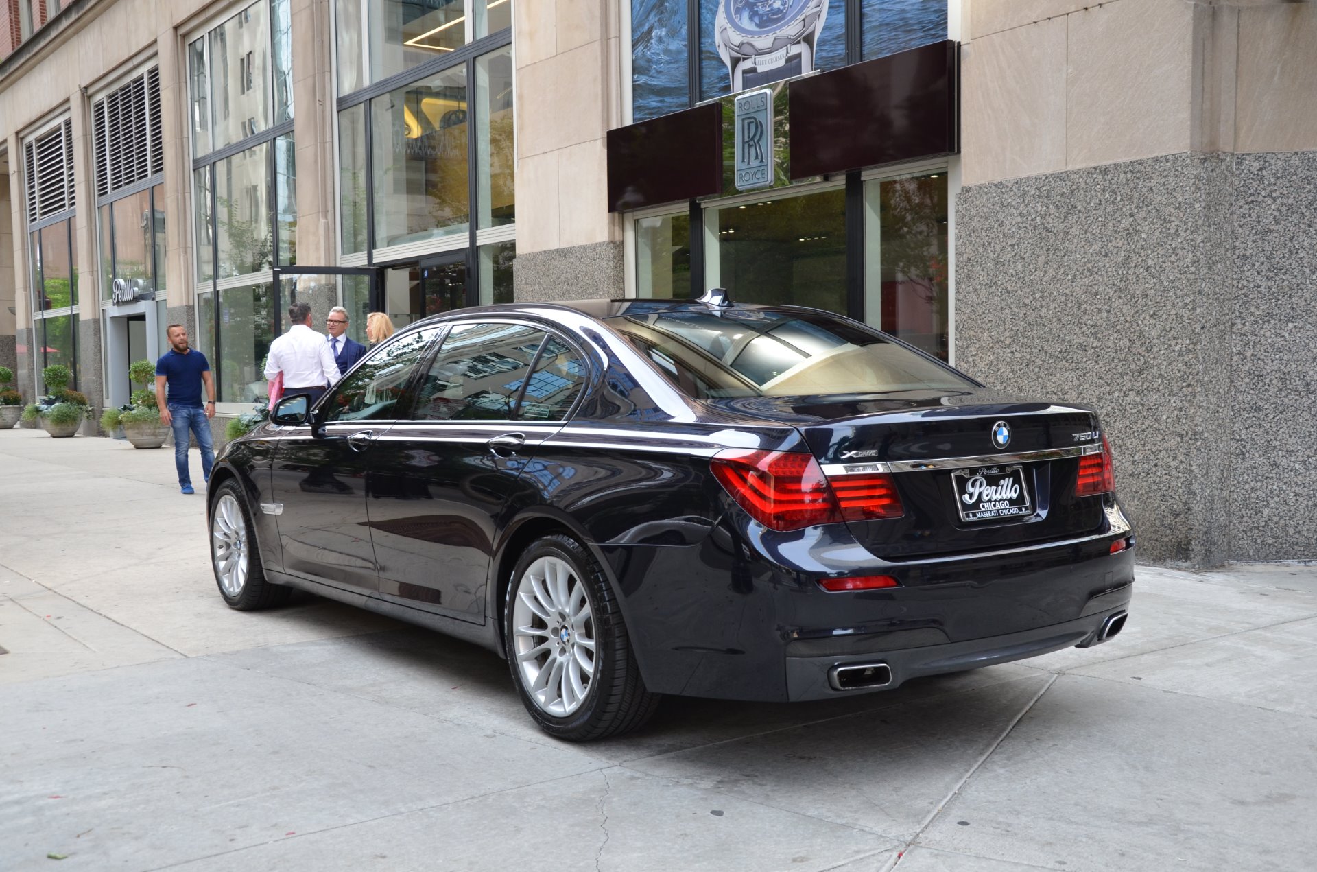 Bmw 750li размер