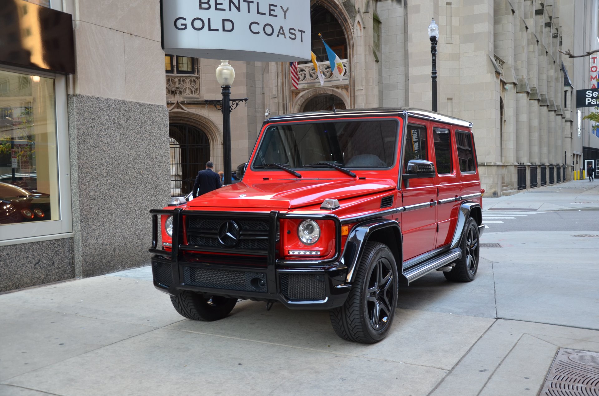 Mercedes Benz g63 AMG Gold