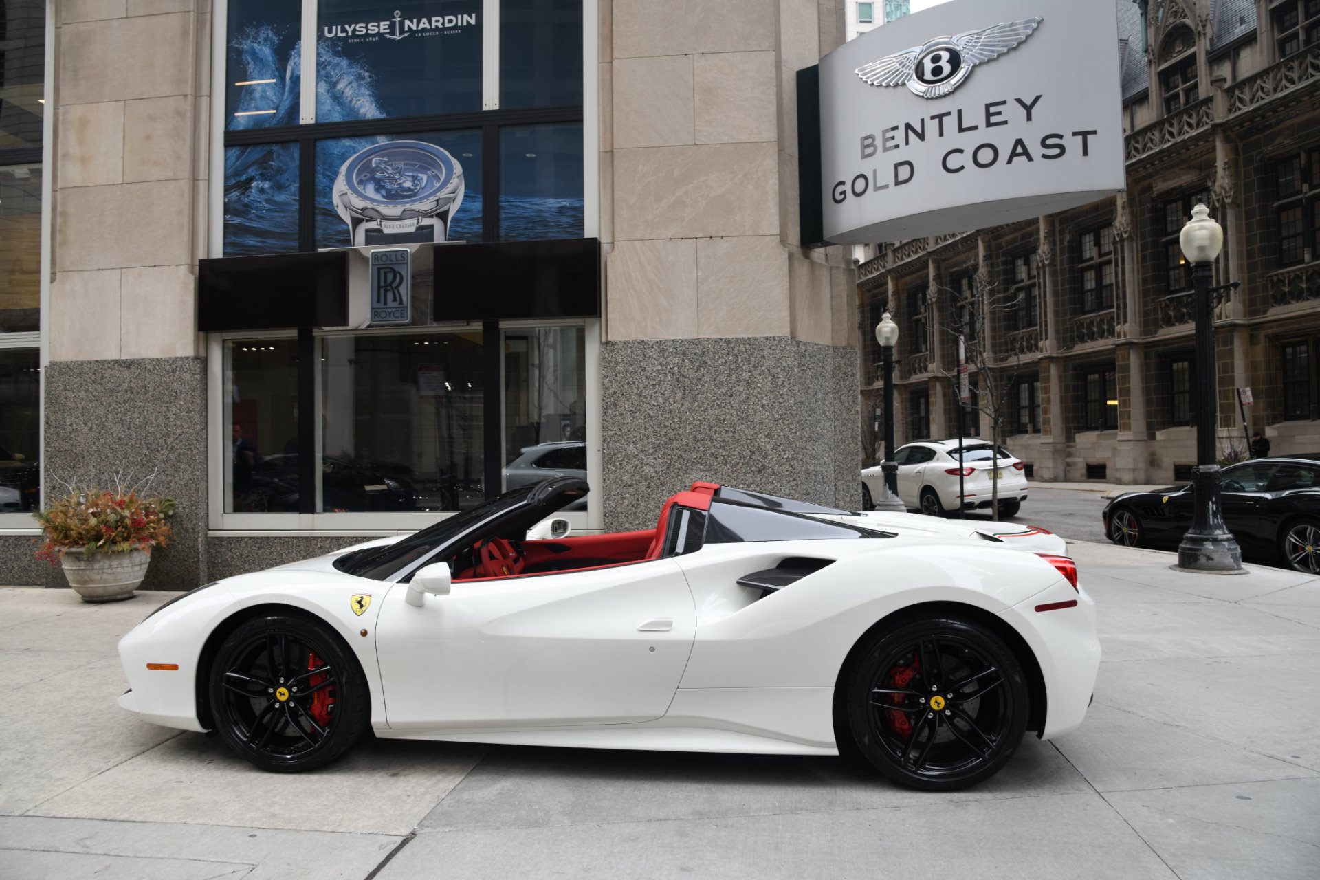 Ferrari 458 Spider Gold