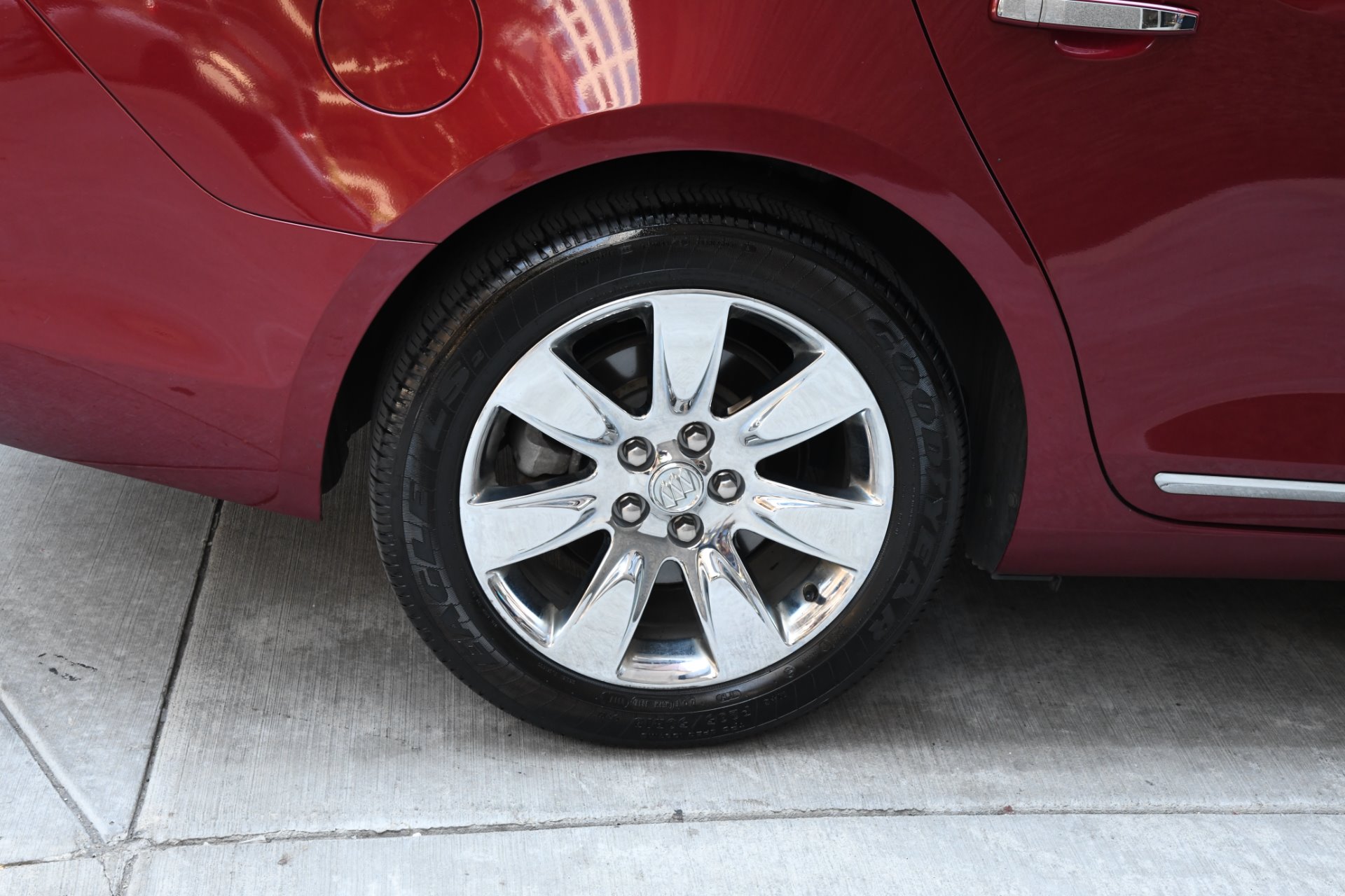 2011 buick lacrosse hubcaps