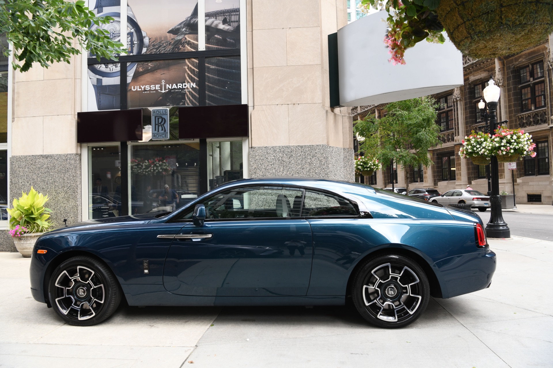 Rolls Royce Wraith Gold