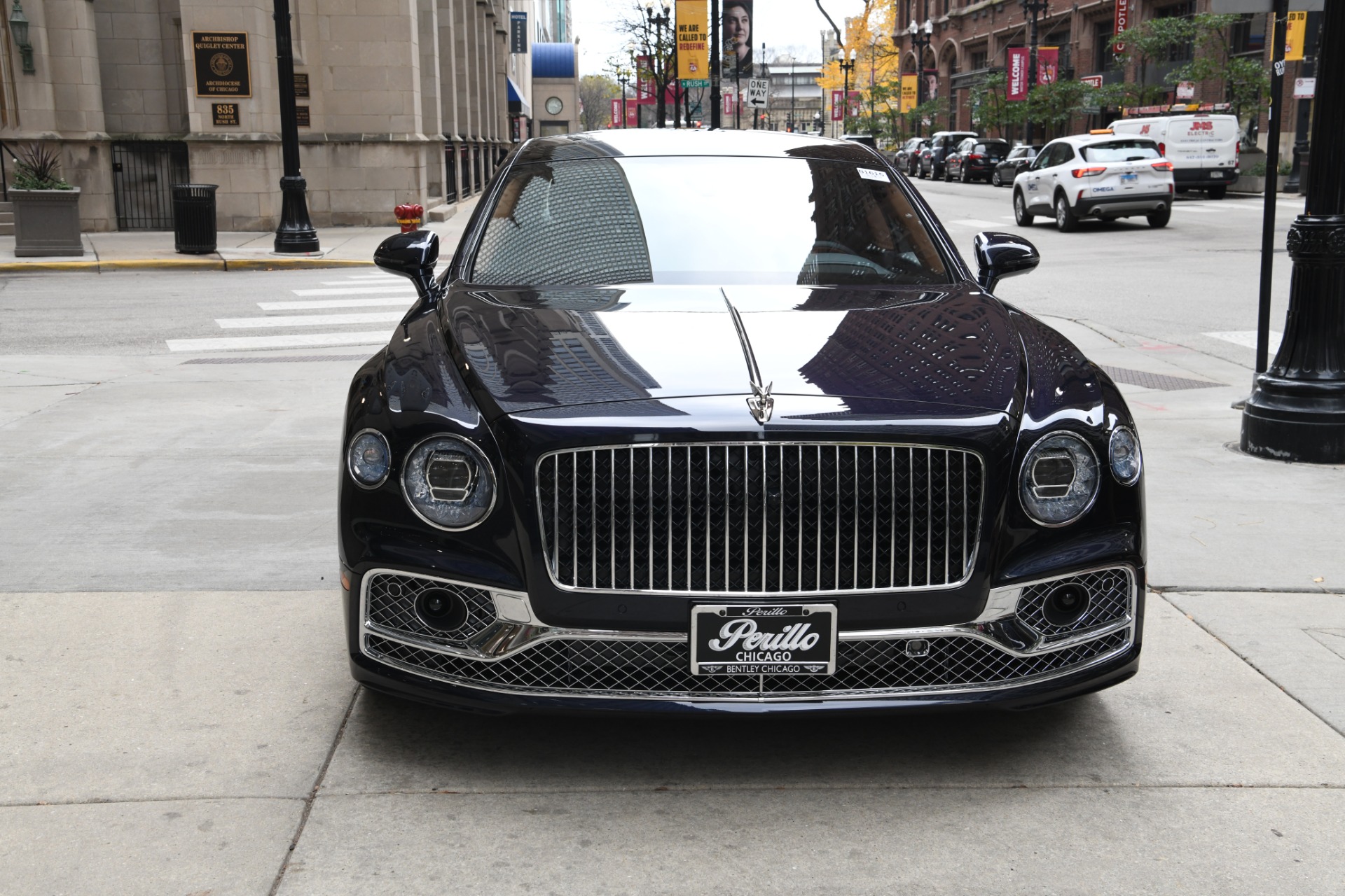 Used 2022 Bentley Flying Spur Mulliner with VIN SCBBR6ZG2NC003704 for sale in Chicago, IL