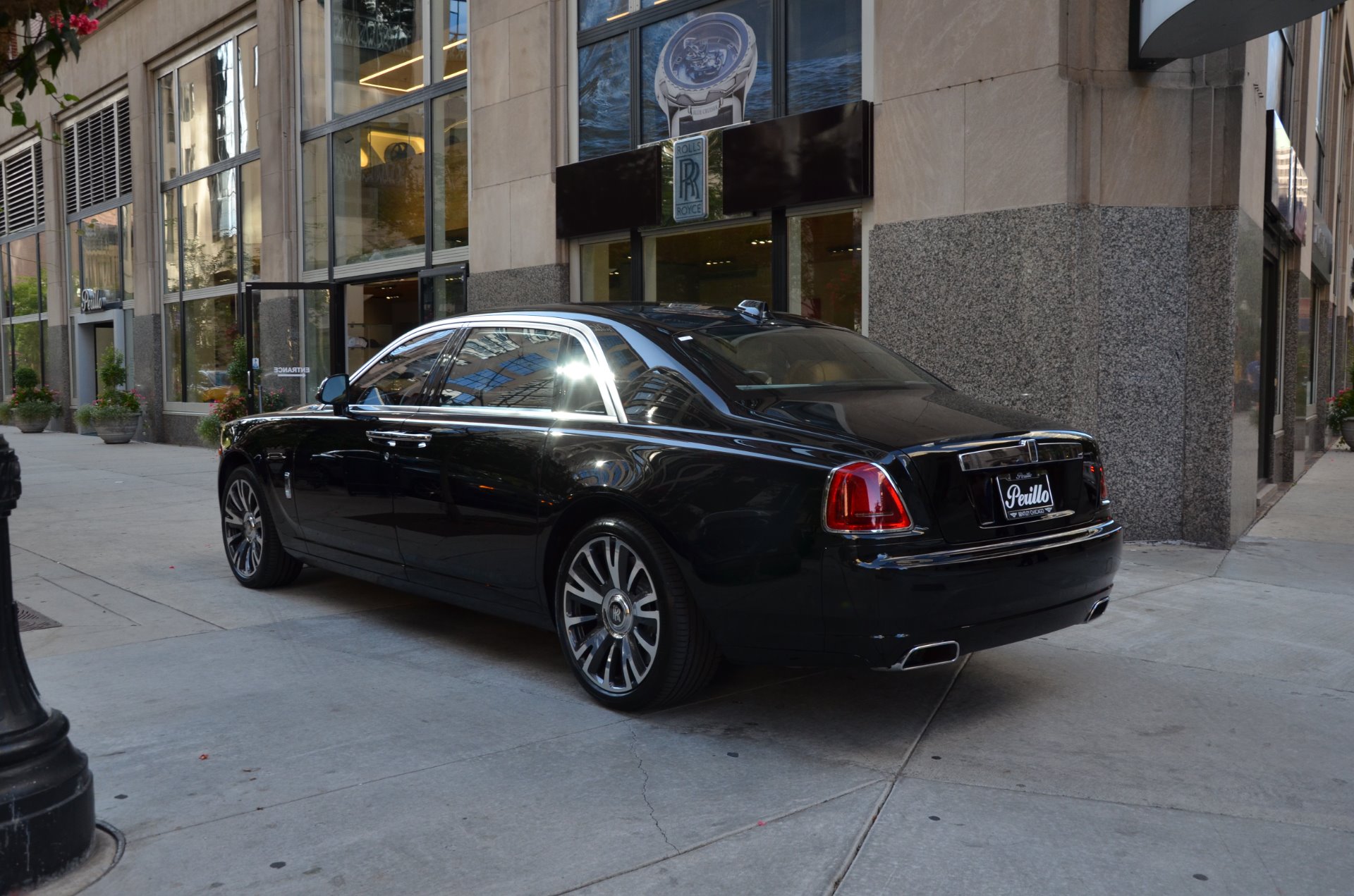 New 2018 RollsRoyce Ghost EXTENDED WHEELBASE EWB For Sale Sold  Bentley  Gold Coast Chicago Stock R440S