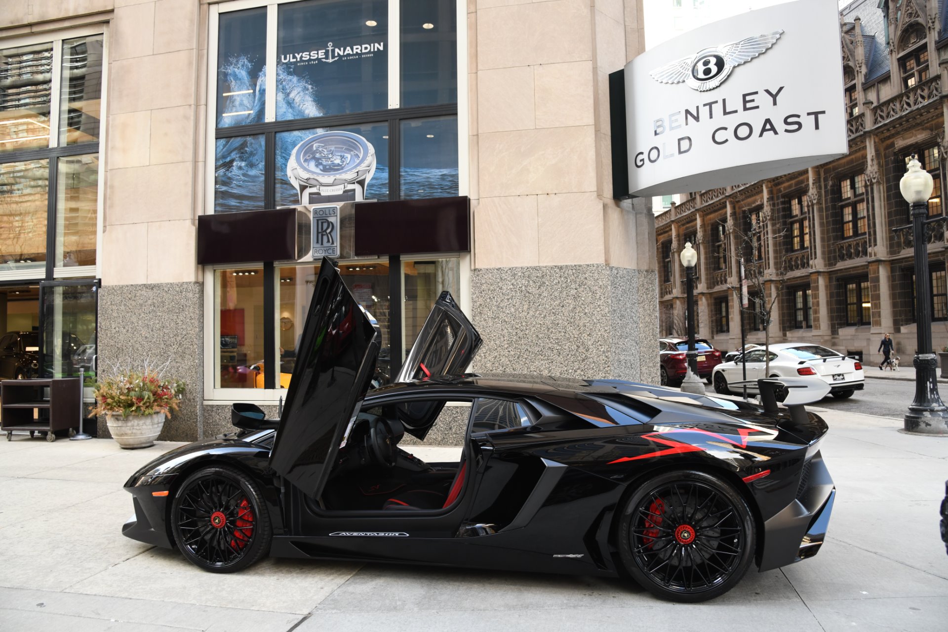 Lamborghini Aventador SV Gold