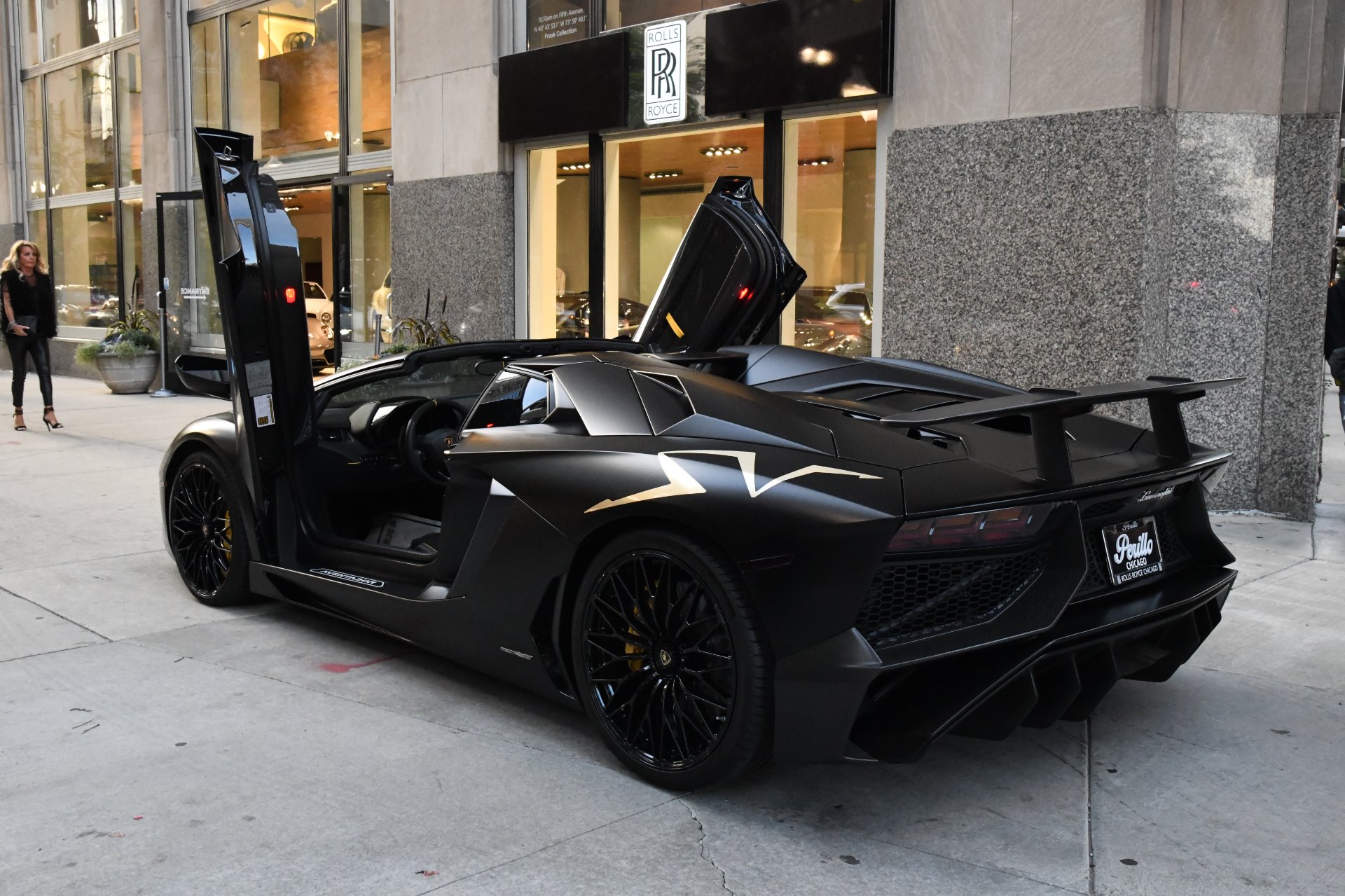 Used 2017 Lamborghini Aventador SV Roadster LP 750-4 SV For Sale (Sold) |  Bentley Gold Coast Chicago Stock #06309