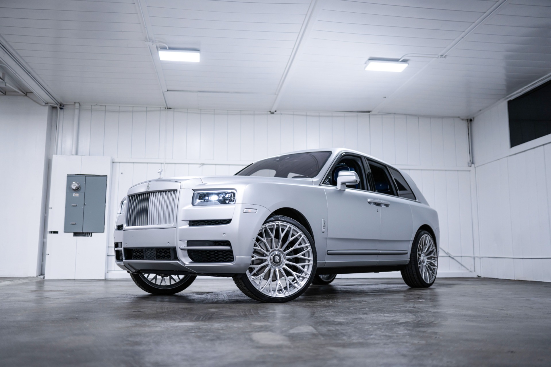 Top hơn 78 về rolls royce cullinan wide body kit hay nhất   cdgdbentreeduvn