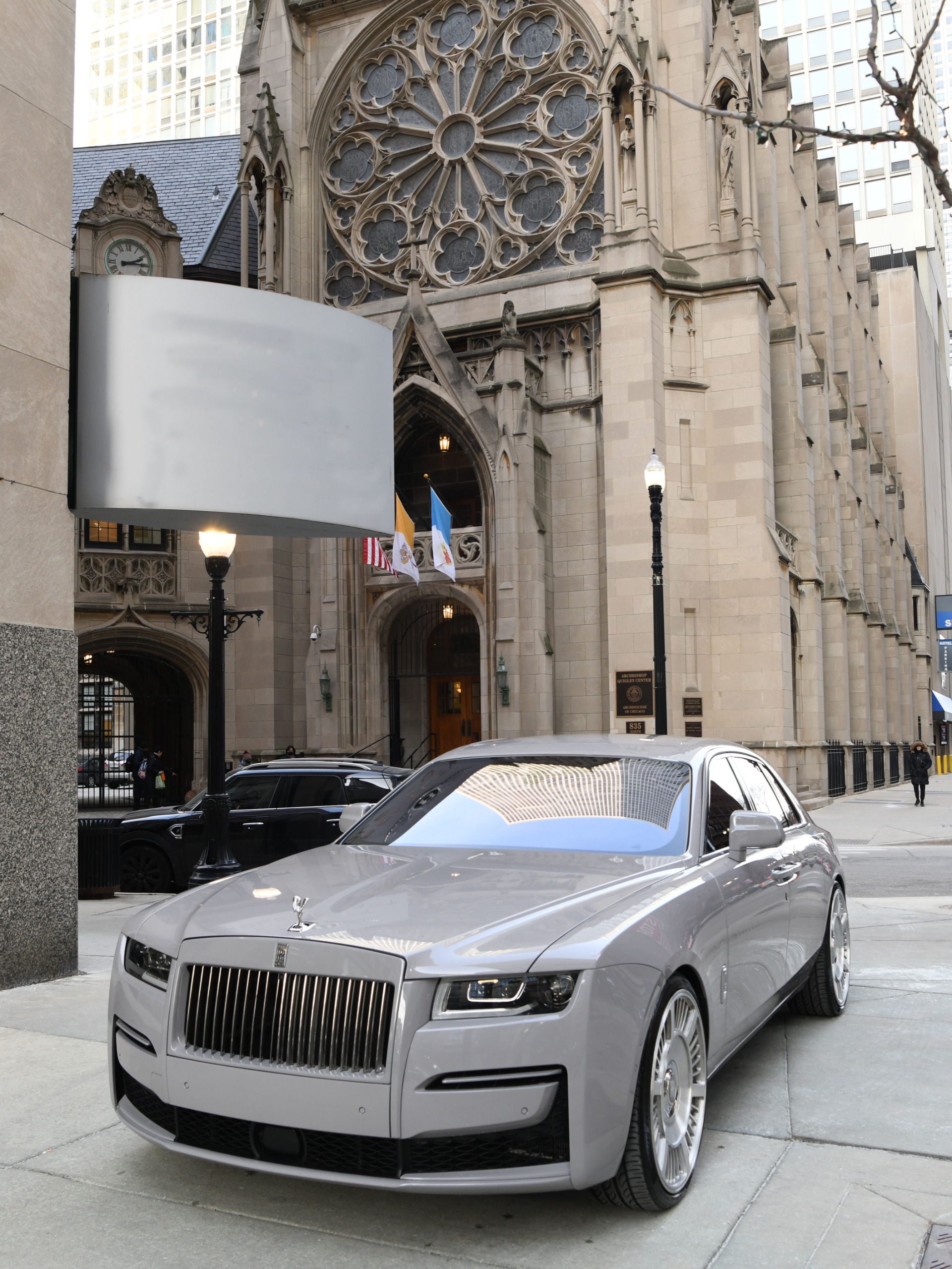 2021 Rolls Royce Ghost - Prices Start From $332,500 (Approx Rs 2.43 cr)